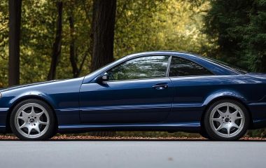 Купите Mercedes CLK - элегантный и мощный седан